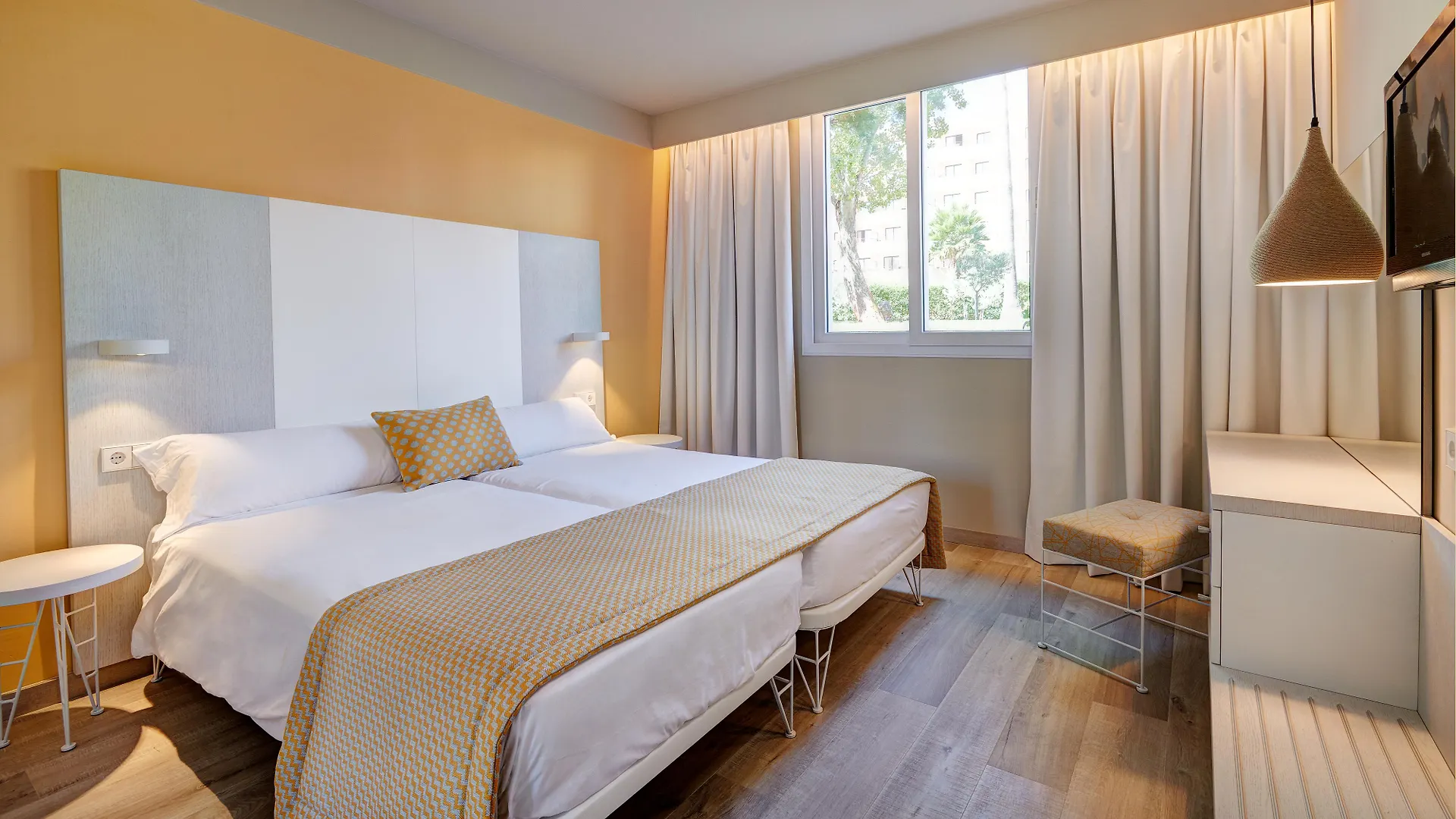 Hotel Protur Vista Badia à Sa Coma   Sa Coma (Mallorca)