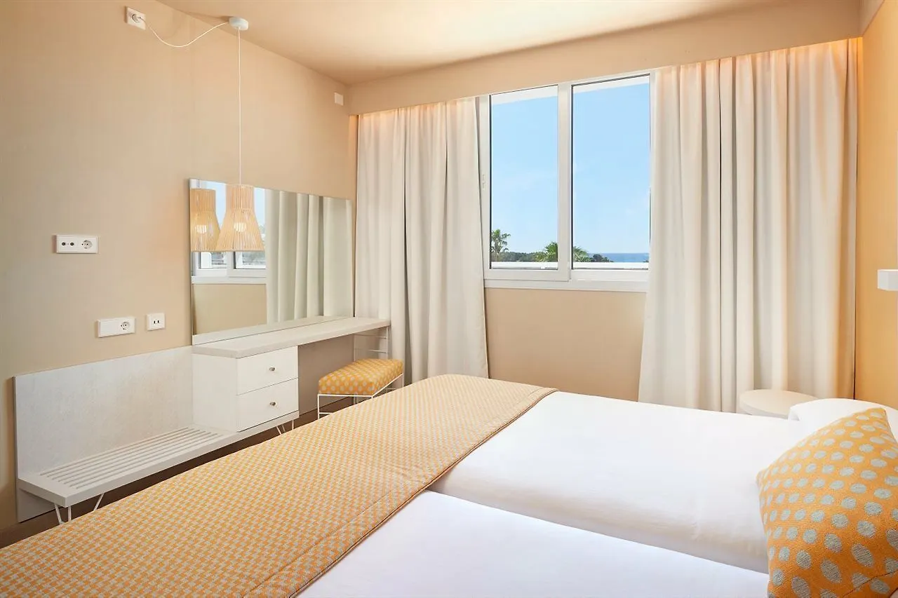 Protur Vista Badia Hotel Sa Coma